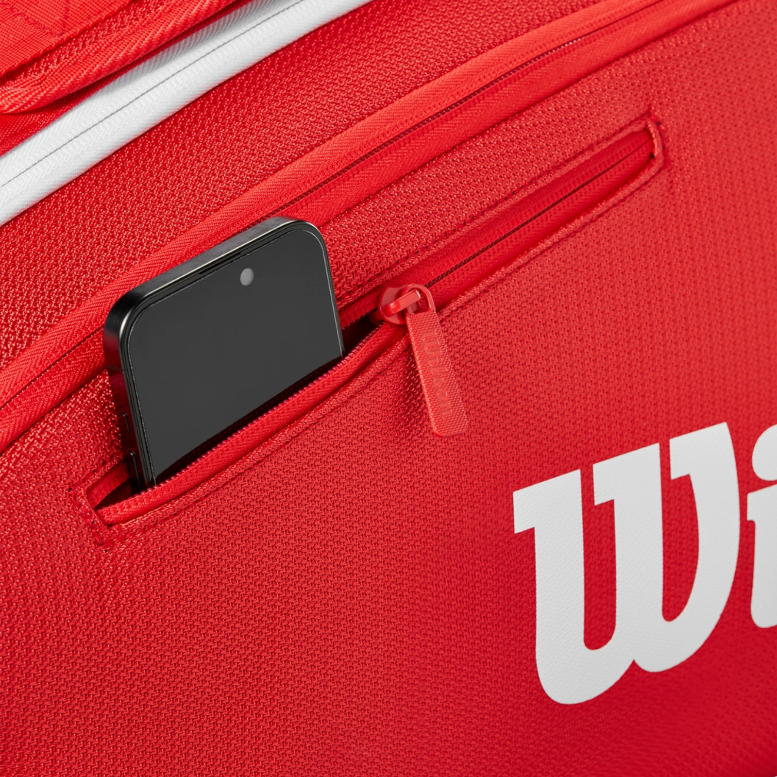 Wilson Tennis Bag Super Tour Red 15 Racquets